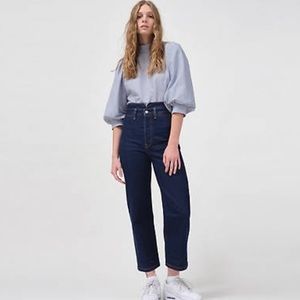 Levis ribcage straight size 29